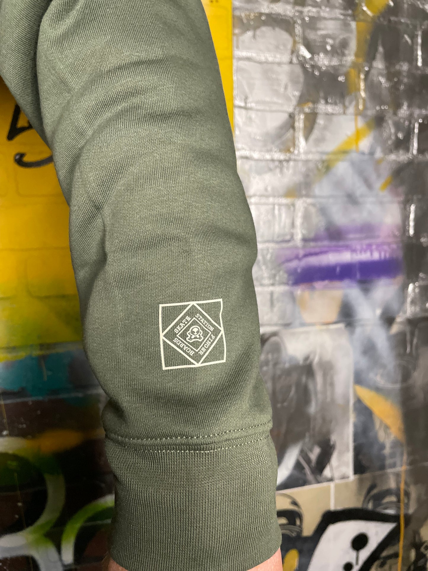 Skatestation Crewneck