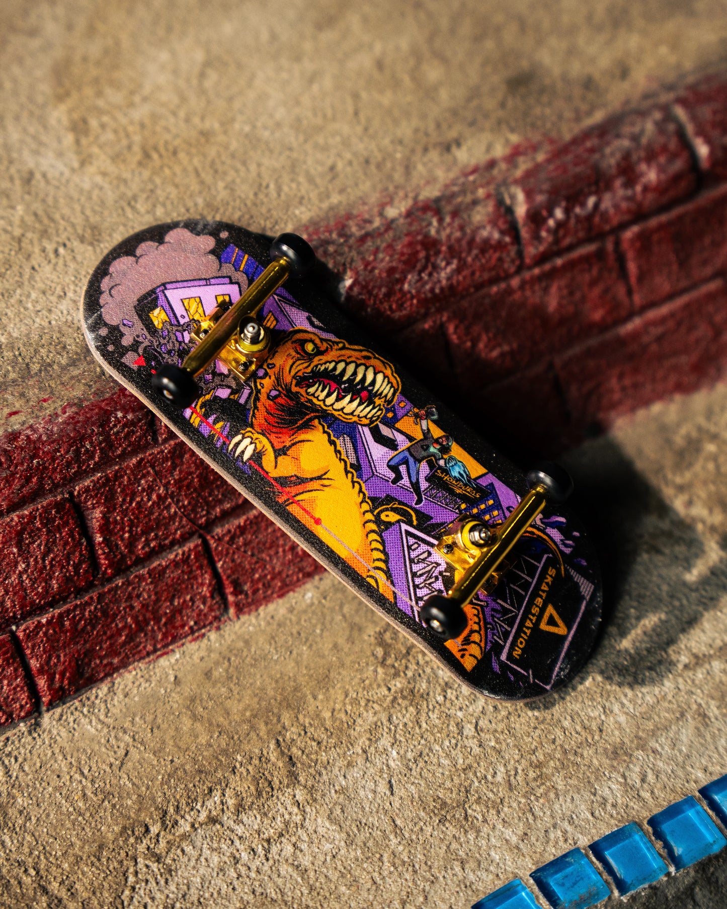 Shondu-Rex - FRESHIE
