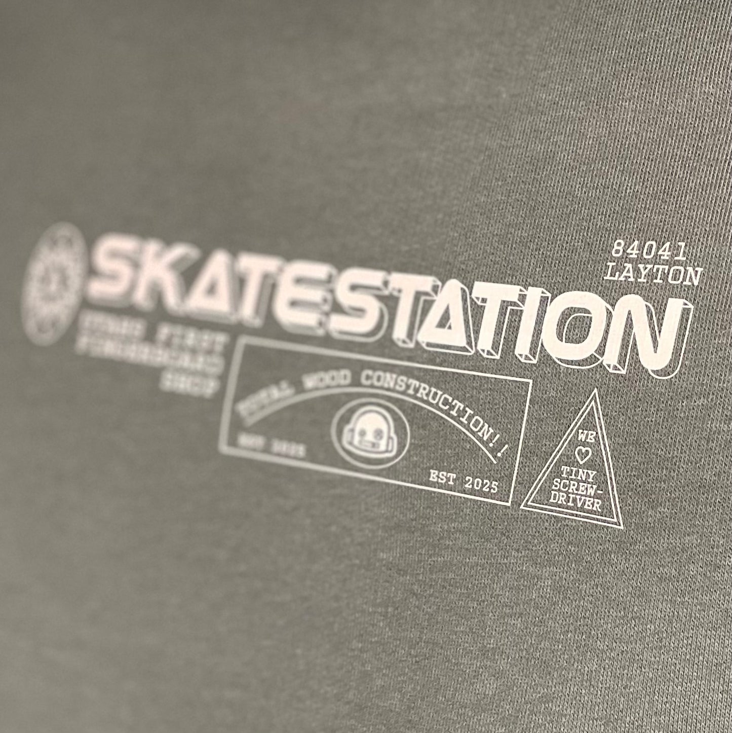 Skatestation Crewneck