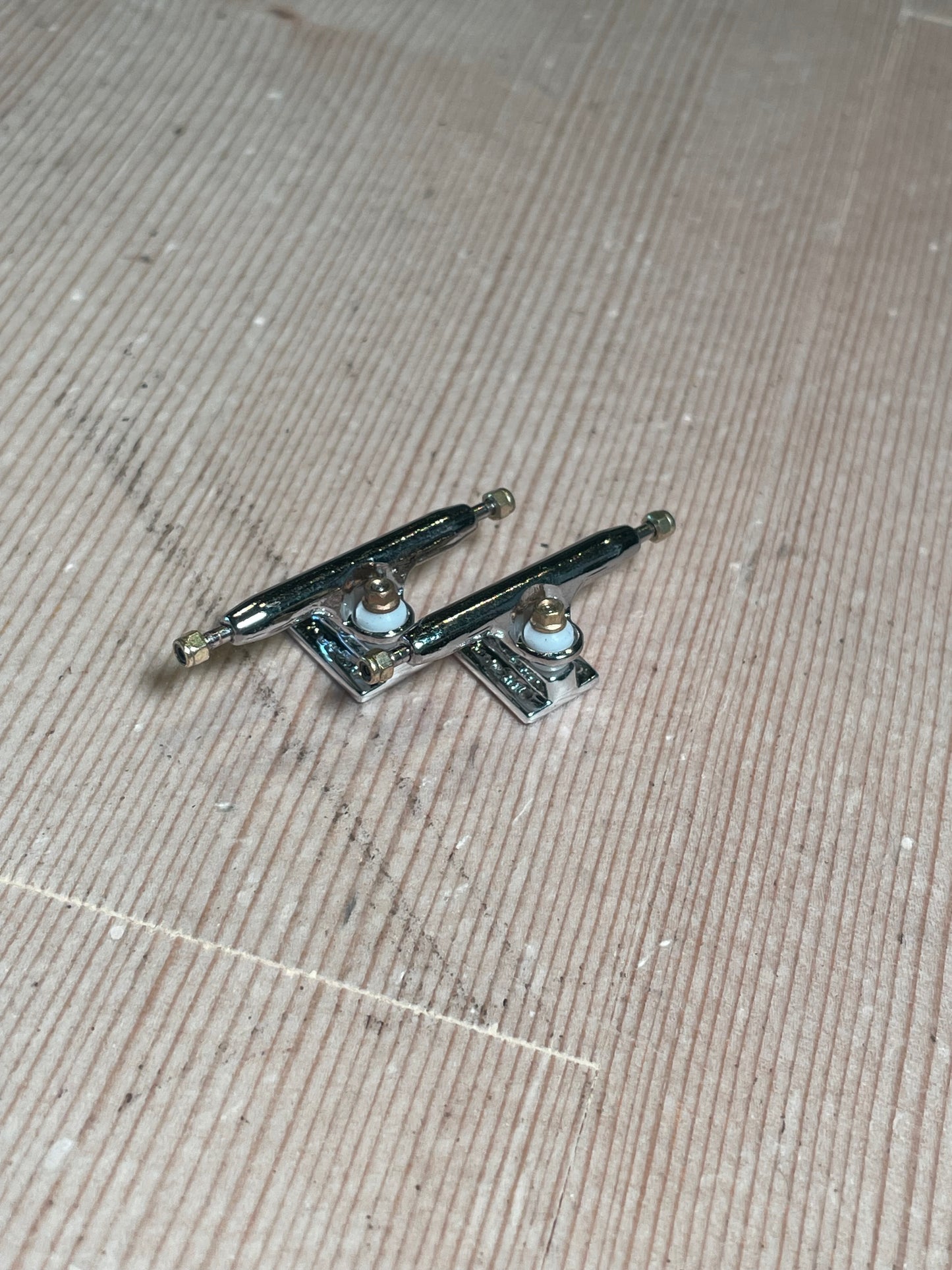 Core Standard Trucks - 34mm