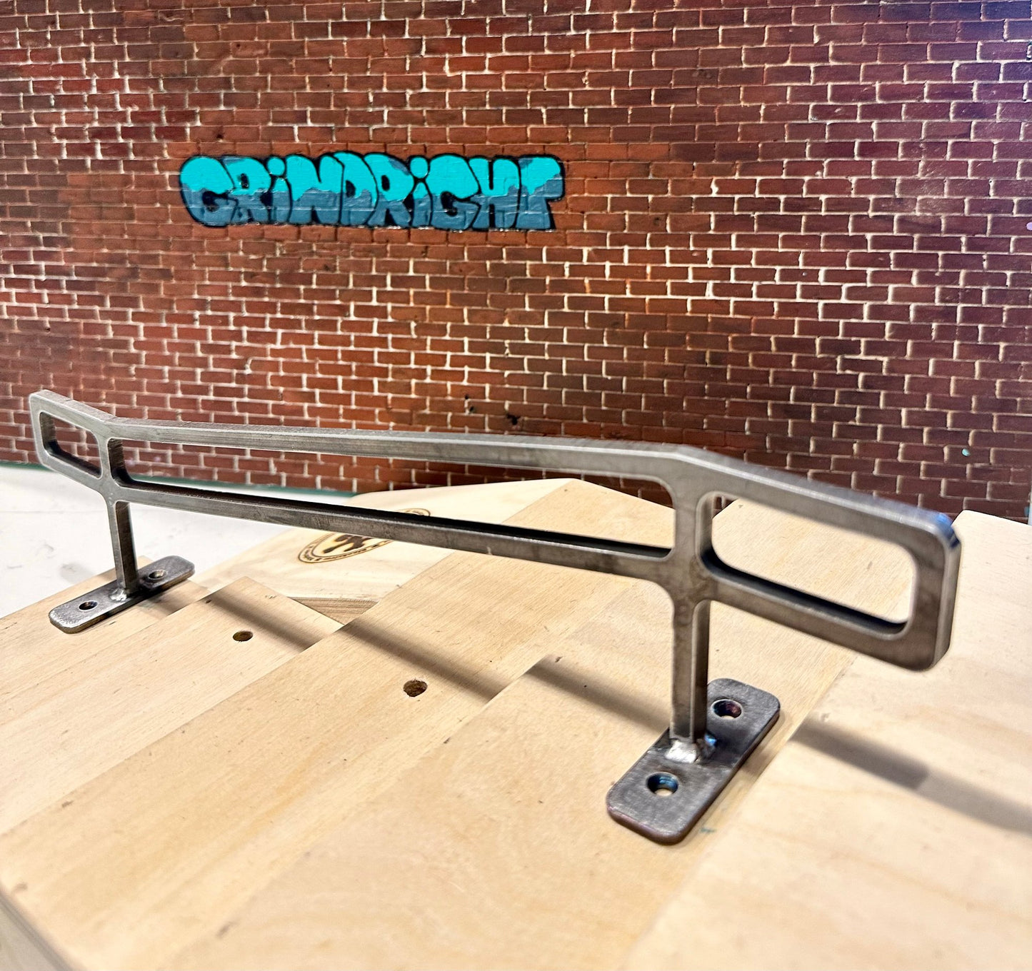 Grind Right - 5 Stair Kink Rail