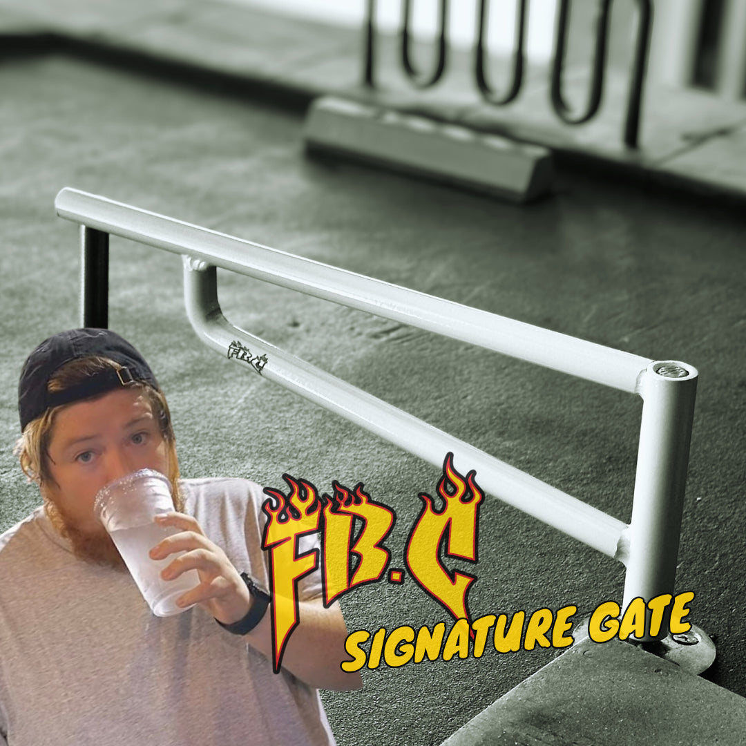 Grind Right - FB.Christopher Signature Gate
